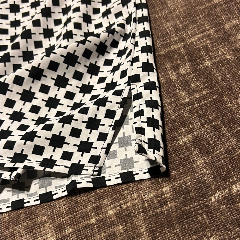 Notations Monochrome Checkered Blouse - image 5